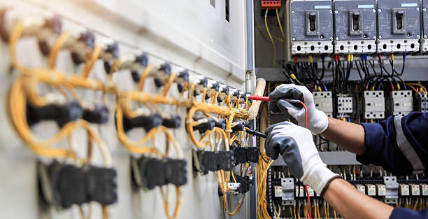 Professional Electrician technician working in Prien, LA